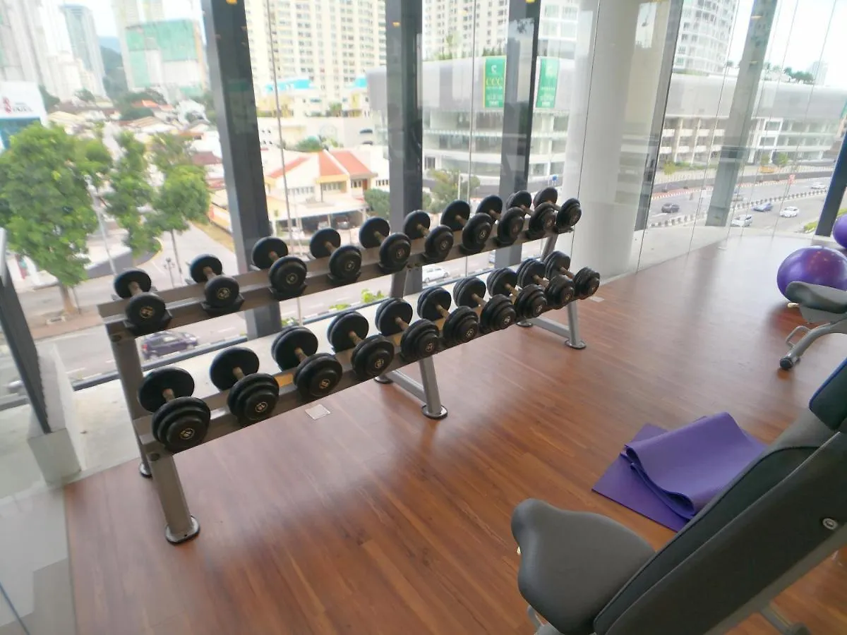 The Landmark By Comfy George Town Apartment