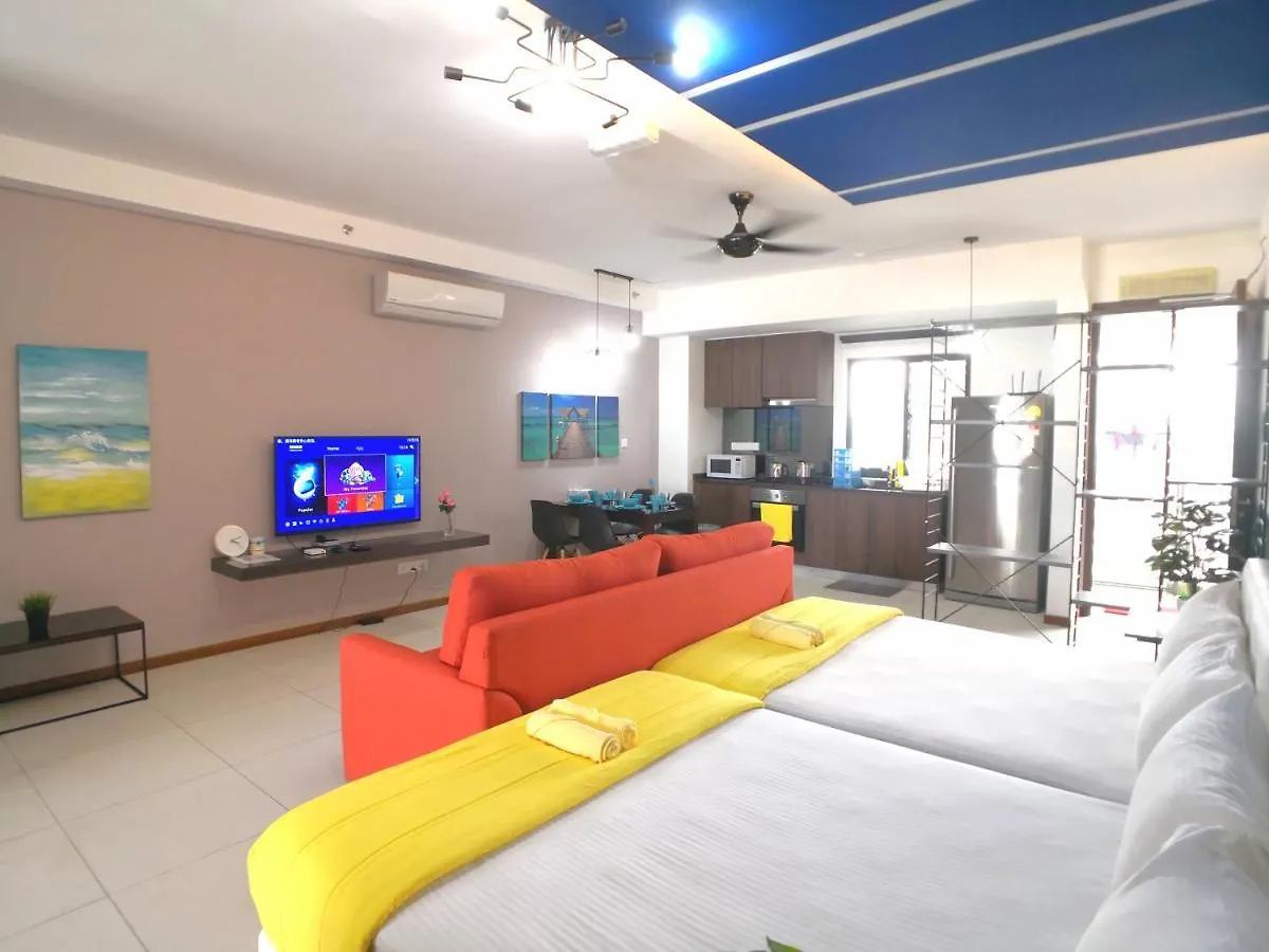 The Landmark By Comfy George Town Apartment